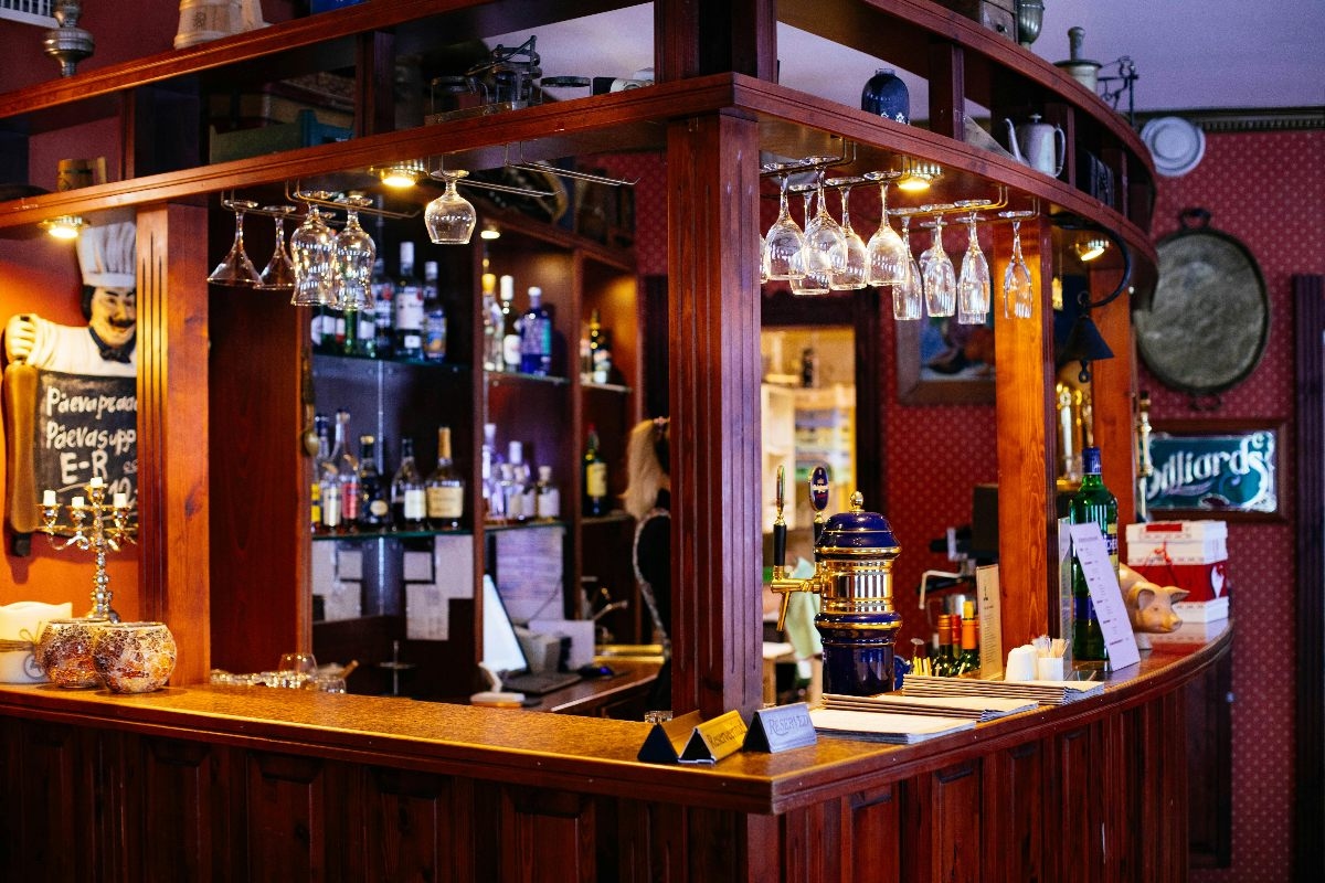 Where to Drink in Goa During Monsoon Season