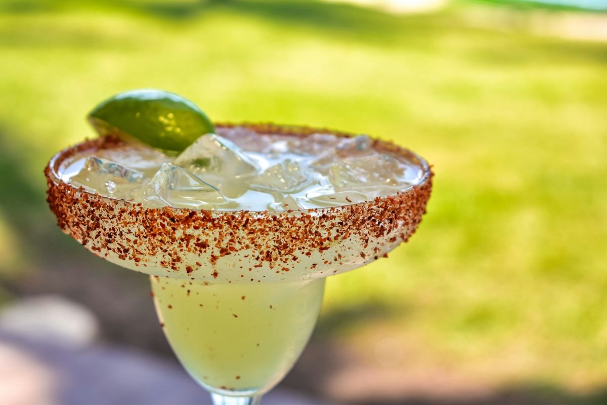 Beat the Heat: Summer Cocktails Without the Hangover