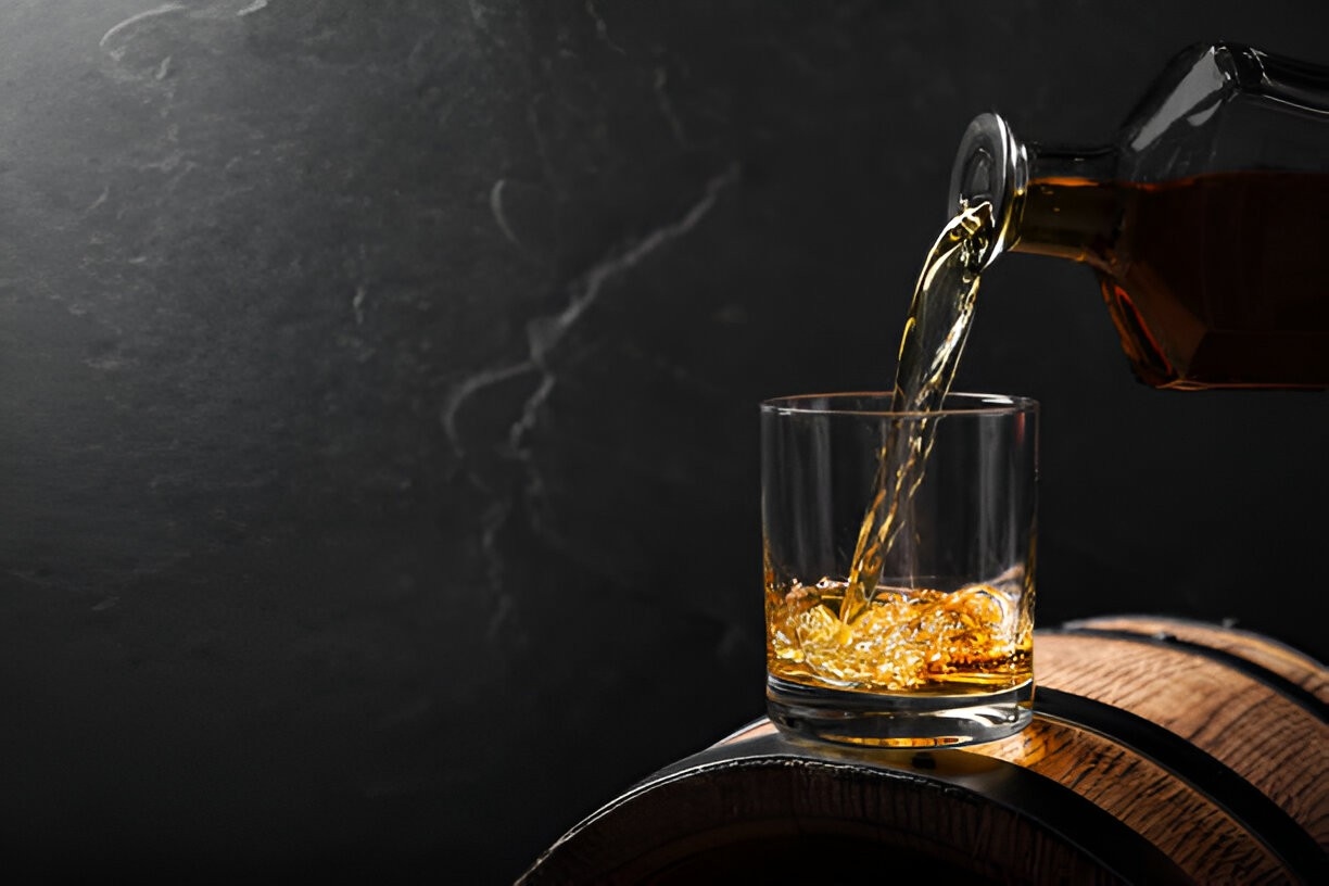 15 Best Whiskey Brands In India You Need To Try Right Now