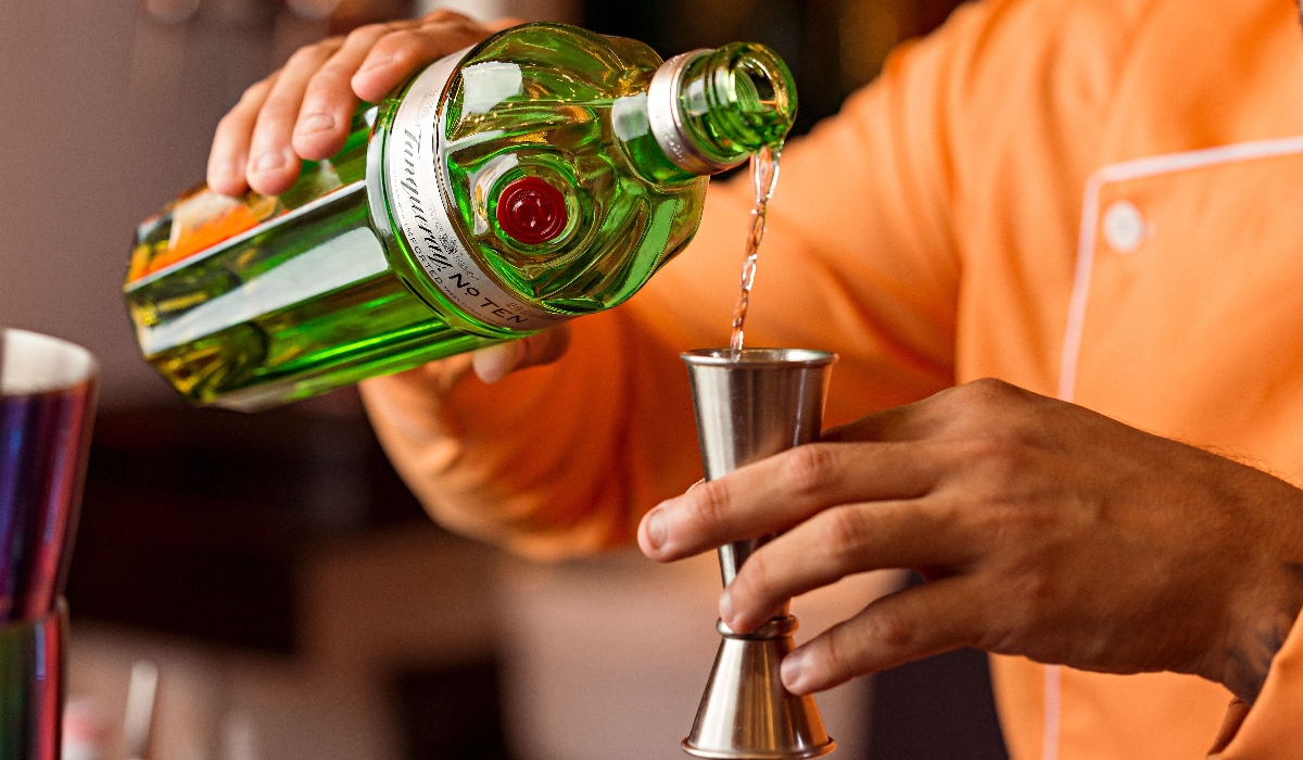 What Makes Indian Craft Gin Different From London Dry Gin?
