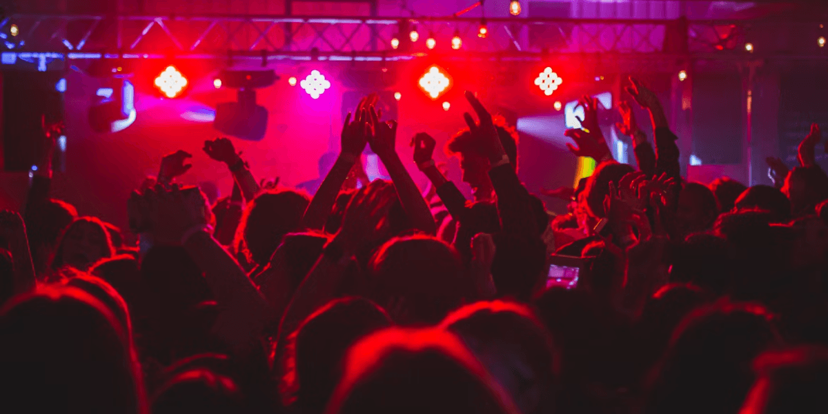 How To Plan A Club Crawl In Mumbai? 5 Bars And Clubs You Can Cover In One Night        