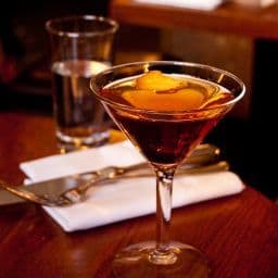 6 Best Manhattan Variations To Try Right Now