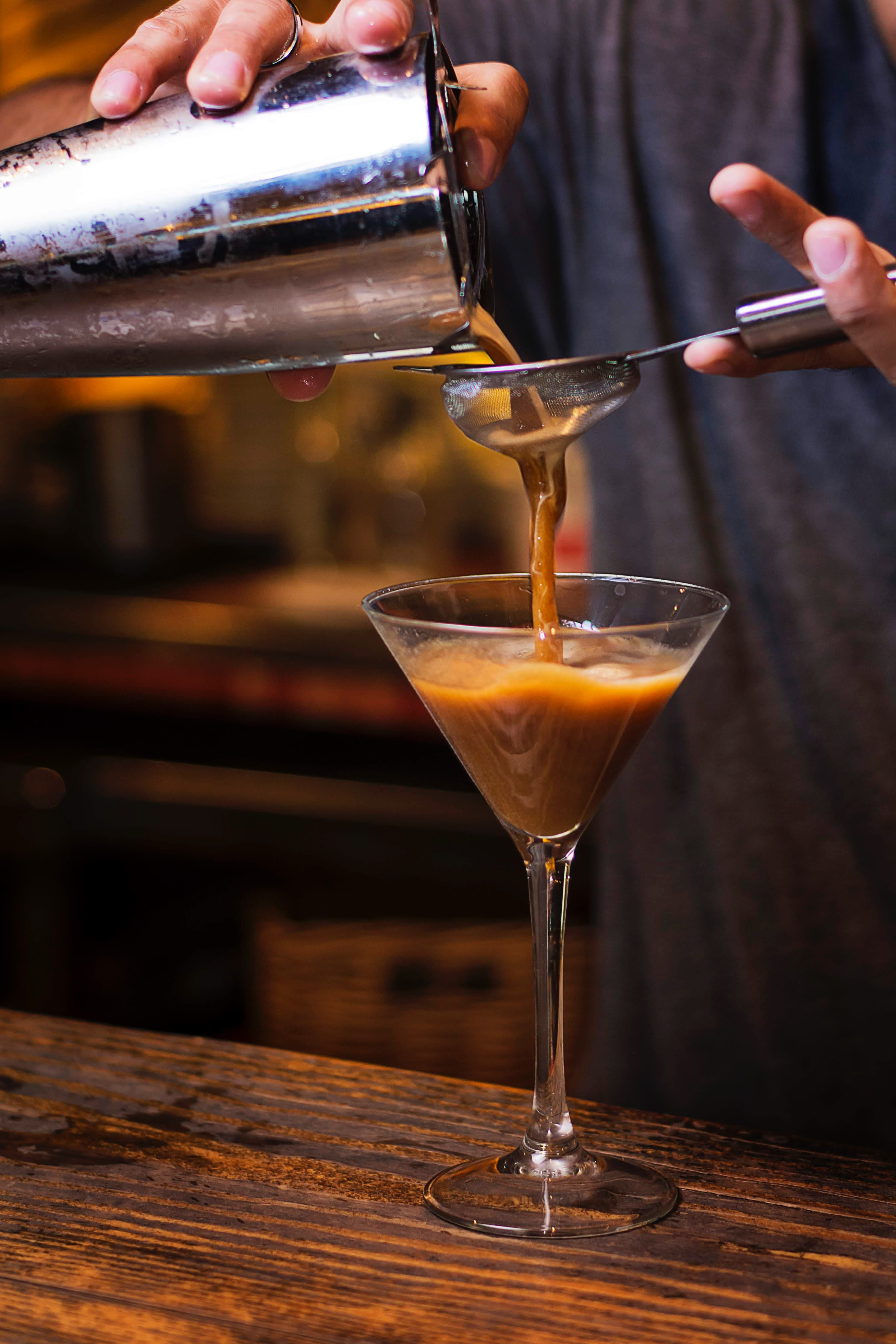 Molecular Mixology: Everything You Need To Know!