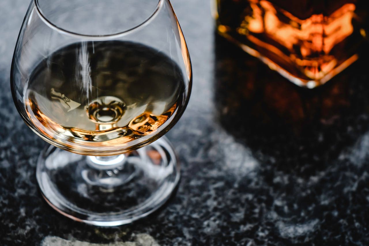 Golconda Brandy Price In Mumbai: 375ml, 750ml & Brand List