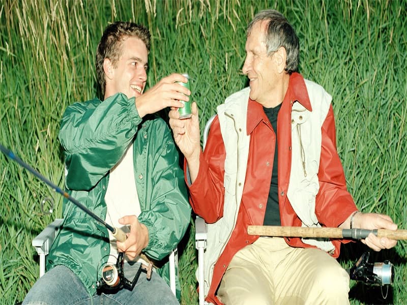 Why Beer Should Be The First Drink You Share With Your Dad