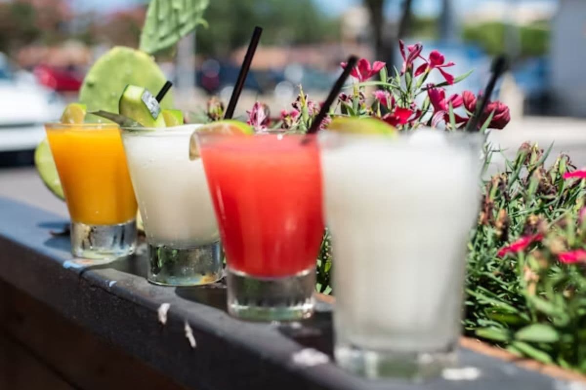 Light Up Your Bar: 5 Essential Indian-Inspired Cocktails For A Dazzling Diwali Party 