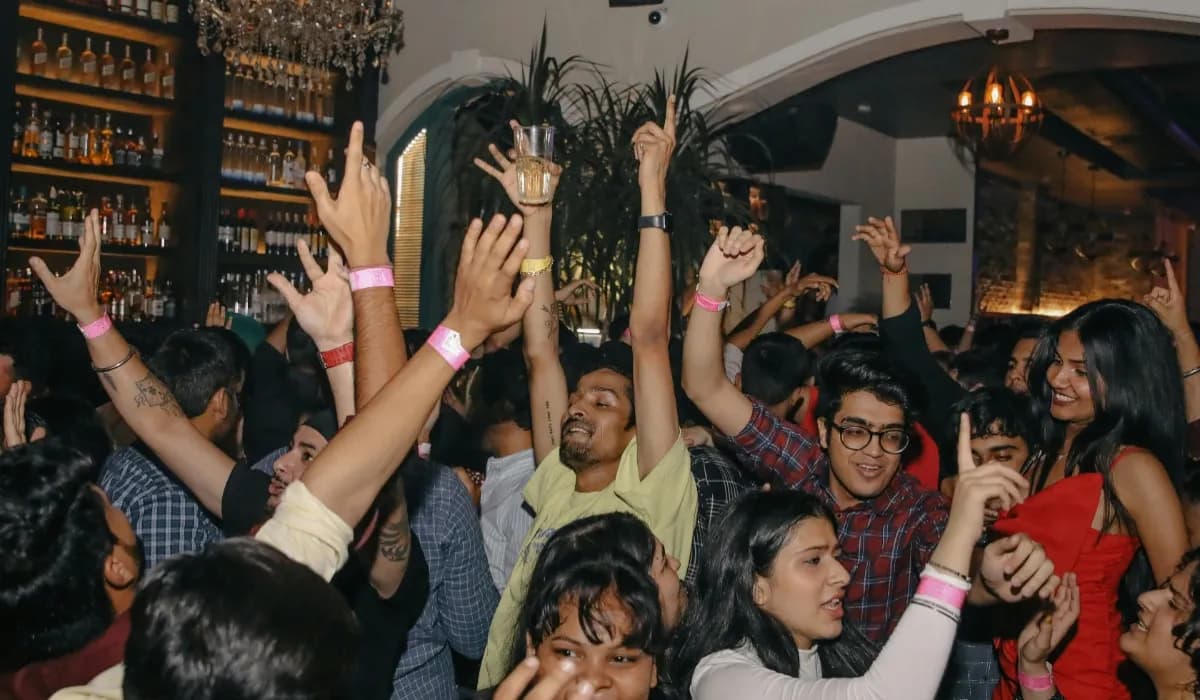 Types of People You’ll Meet at Every House Party (2025 Edition)