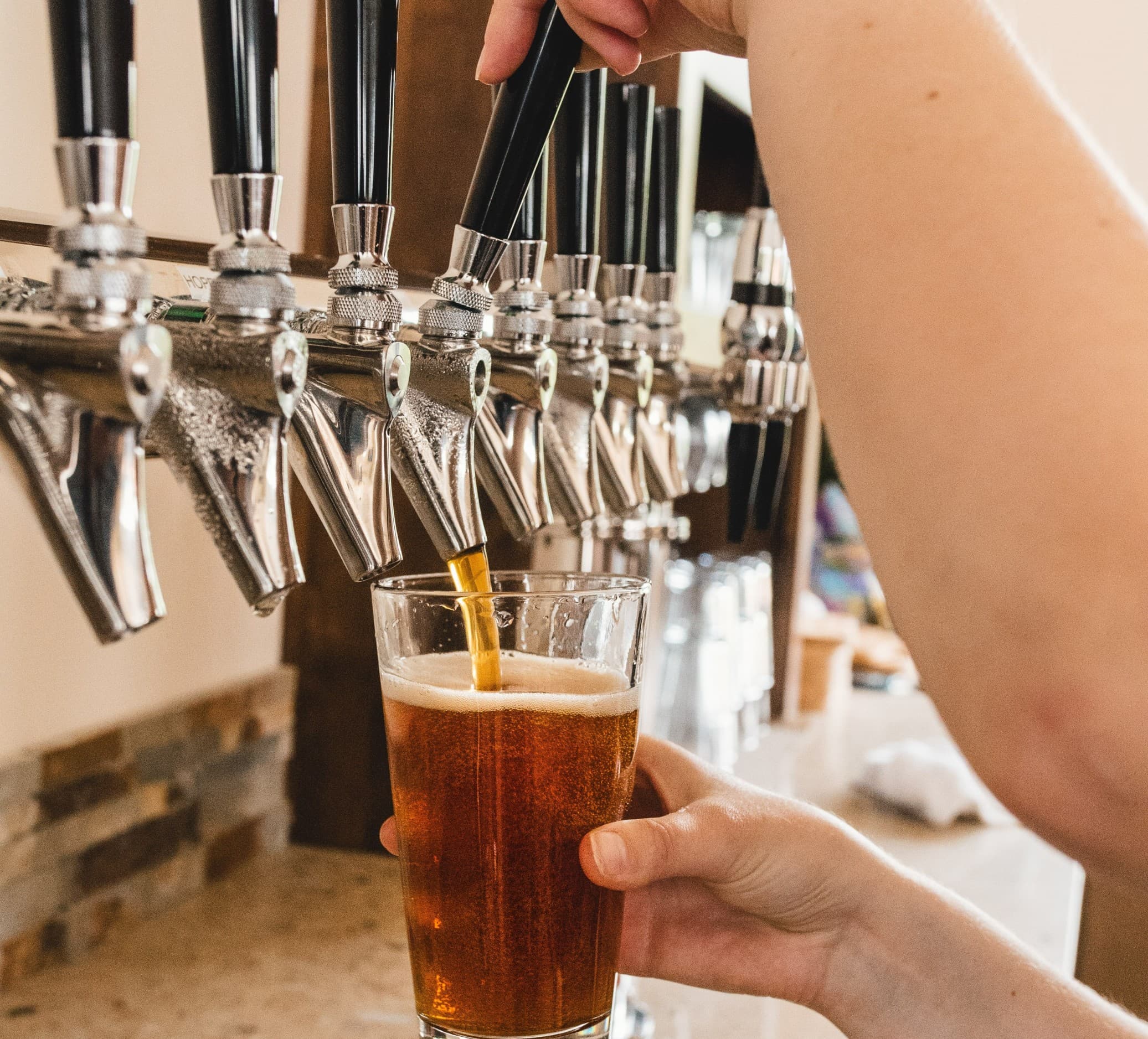 The 7 Best Breweries In Mumbai