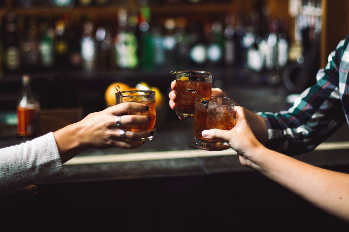 5 Hidden Bars in Colaba That Only Mumbai Insiders Know