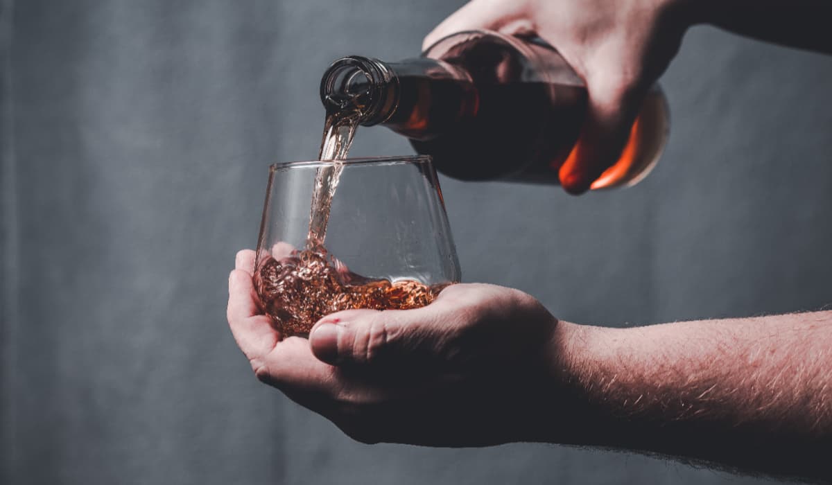 Amid US Threats, Government Reduces Import Duties On Bourbon And Some Wines