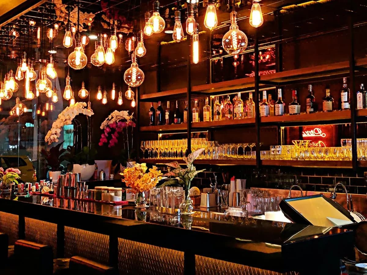 Best Bars In Malad To Visit For A Memorable Night Out