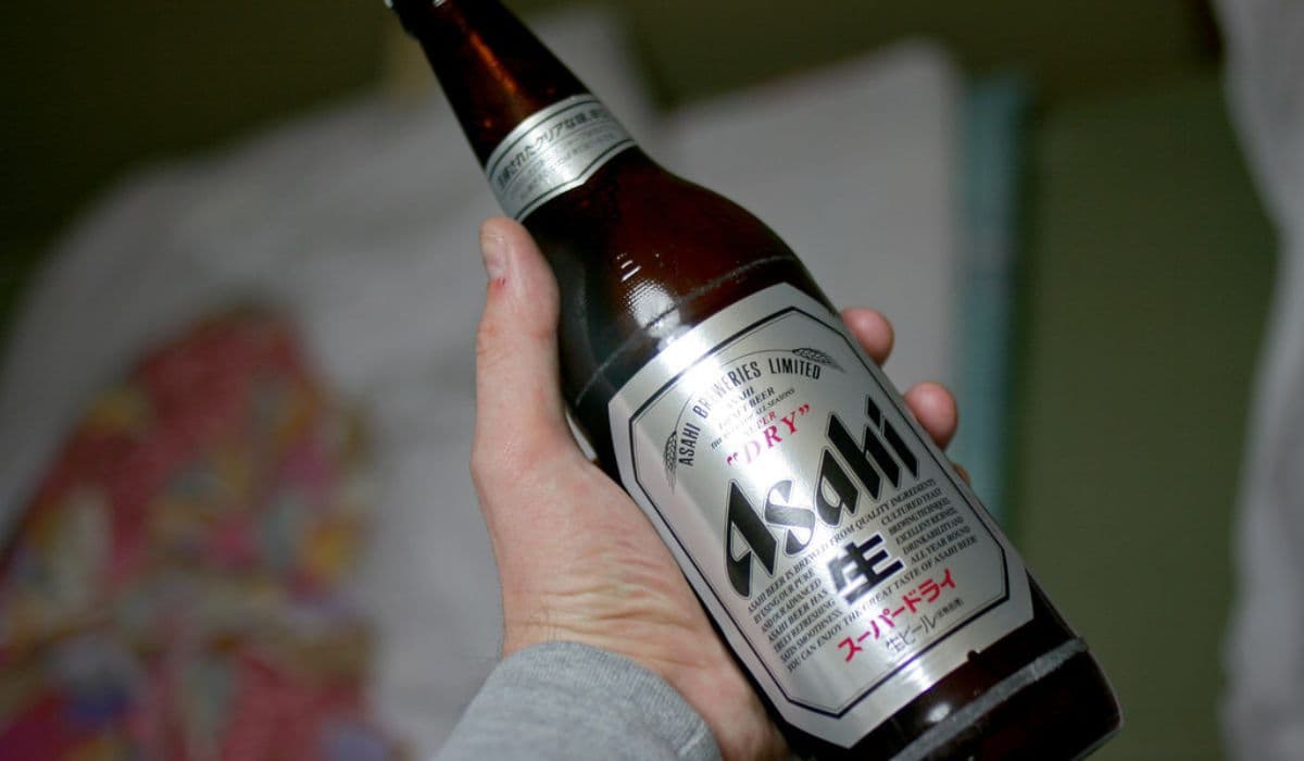 What Does Asahi Beer Taste Like? ABV, Flavor And How Strong It Is