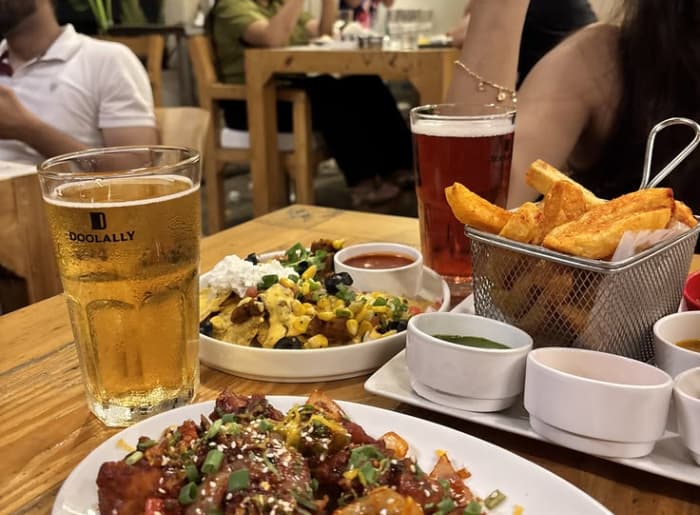 A night out exploring bars and nightlife in Khar, Mumbai, on a ₹2,000 budget ​