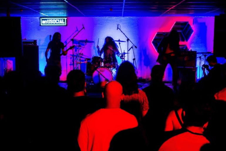 Live music spots in Pune