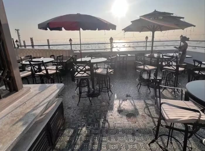 Best date night spots in Mumbai featuring Olive Bar & Kitchen, Bayview Cafe, and The Backyard Brew