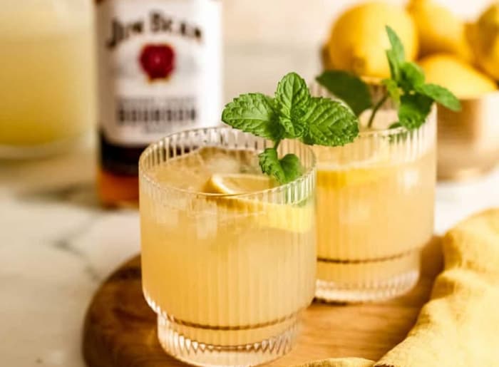 Easy Bourbon Cocktails