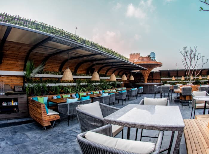 	Halloween 2026 celebrations at Delhi-NCR bars featuring themed cocktails, costumes and nightlife events