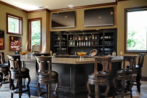5 Tips To Create The Perfect Home Bar
