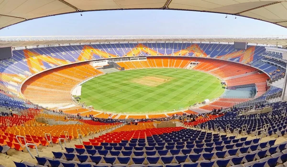 Where To Watch The T20 World Cup Finals In Delhi: Top Bars, Pubs & Live Screening Venues