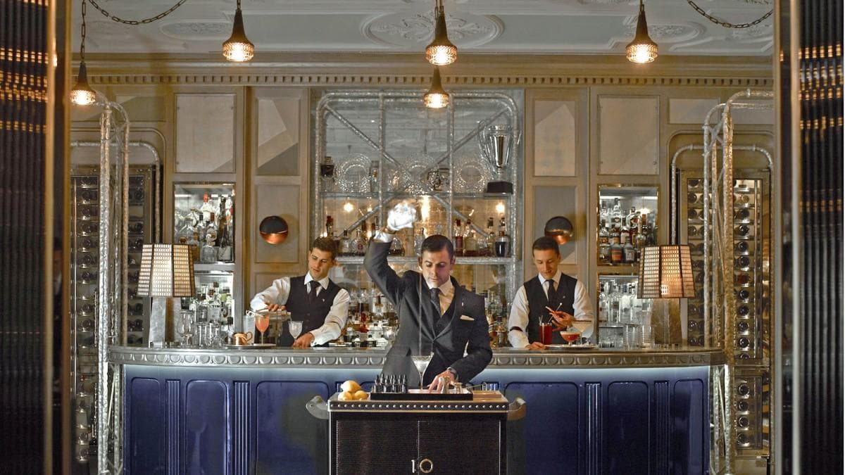 World's Best Bars That Should Be On Your Bucketlist