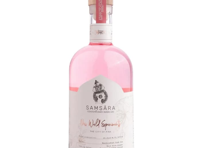 Best Alcohol Gift Bottles Under INR 4000.