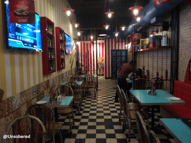 Pop Tate's Lokhandwala