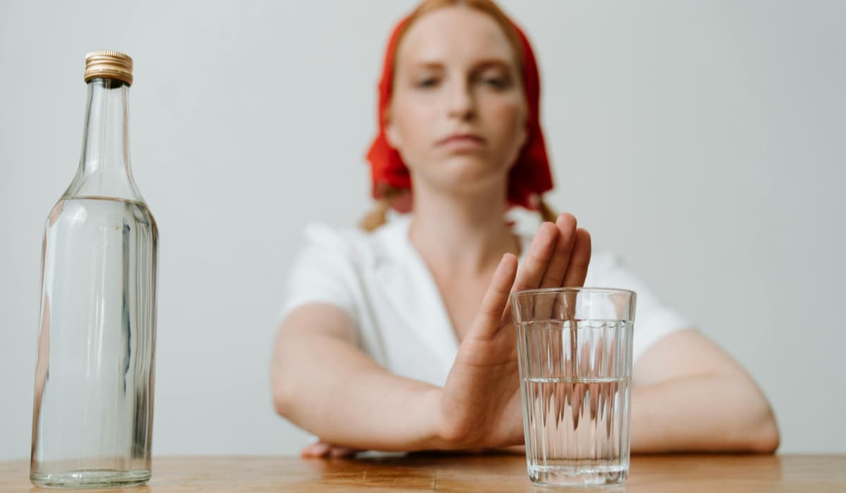 Sober Curious: The New Drinking Movement That Has Youngsters Hooked!