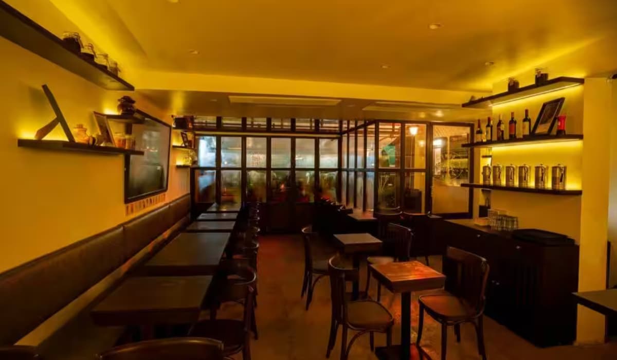 Bombay Daak: Inside Bandra’s 30-Seater Bar Reviving India’s Daaru-Chakna Culture