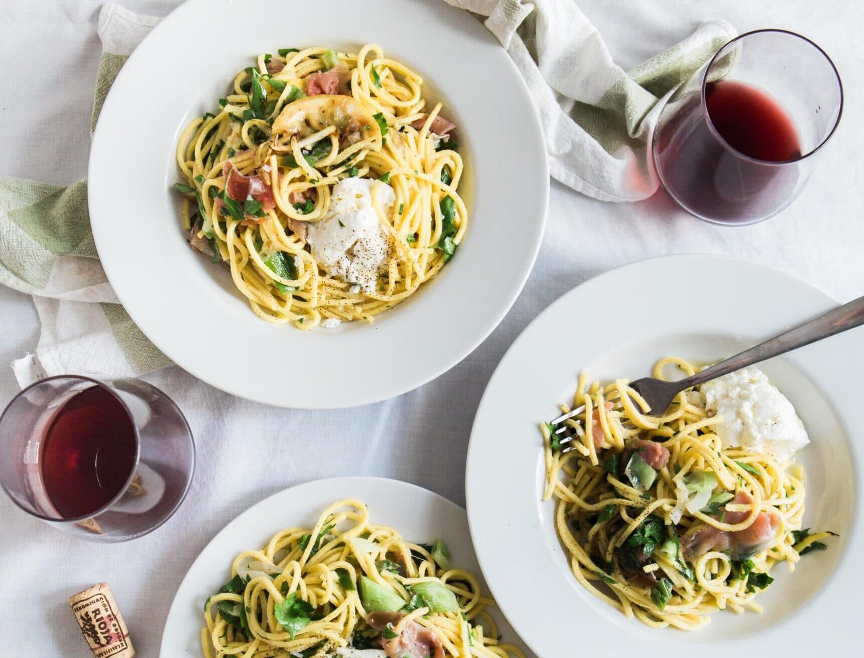The Best Foods To Pair With Red Wine