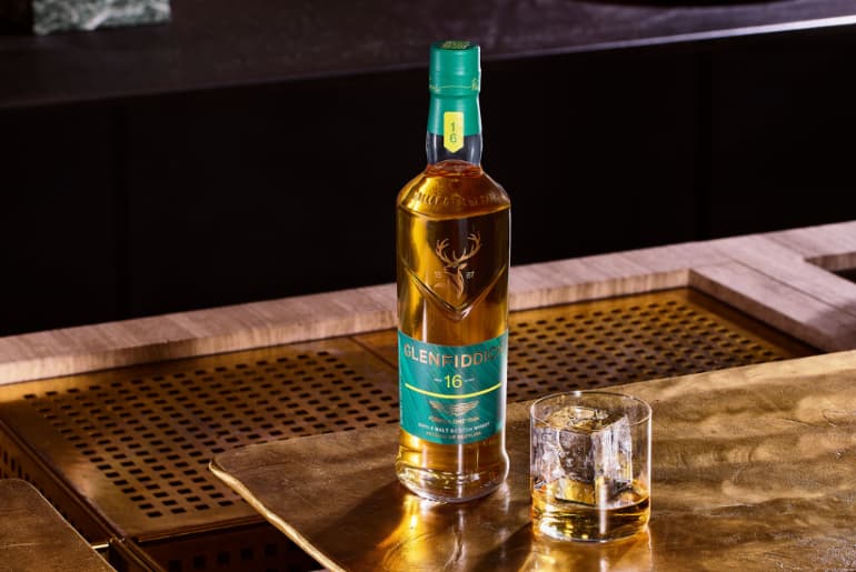 Glenfiddich x Aston Martin F1 Team 16-Year-Old Release No. 2