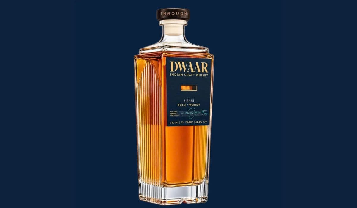 Globus Spirits Debuts Sipahi, Dwaar Indian Craft Whisky; See Availability