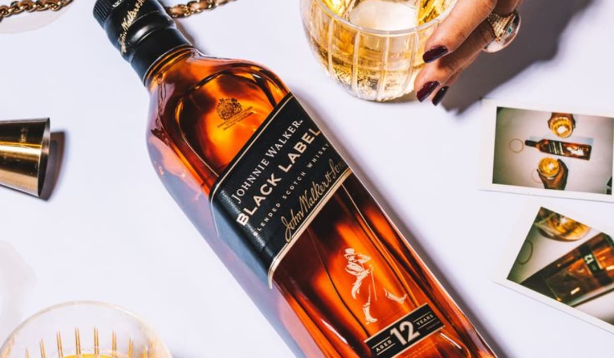 Is Johnnie Walker Black Label Worth Buying? Here's What You Need To Know