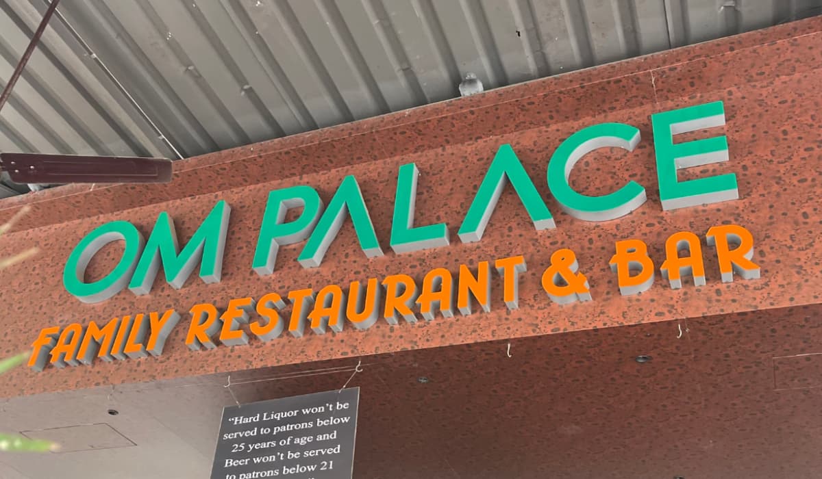 Om Palace Review: The Bar We Didn't Plan To Visit But Ended Up Enjoying