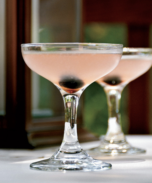 5-Cocktails-to-Make-to-Put-Those-Coupe-Glasses-to-Use.png