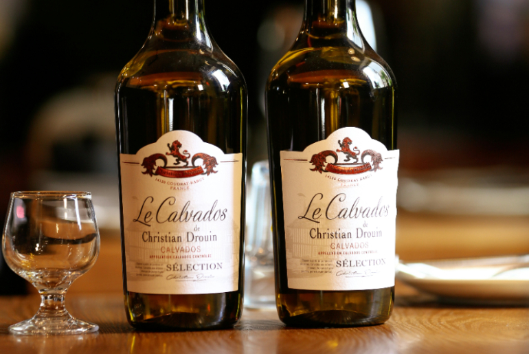 CALVADOS-INSIDE.jpg