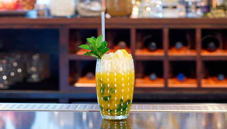CM_Cocktail-Mango_Mojito_RB2-0178_L.jpg