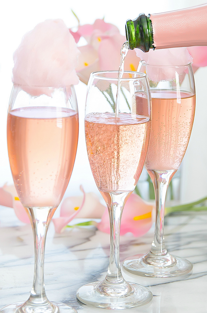 Cotton-Candy-Champagne-Cocktails-2.png