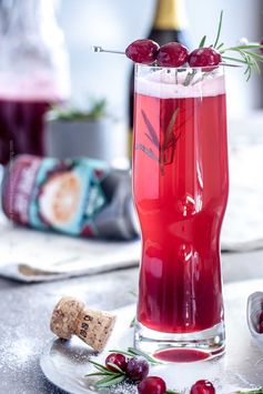 Cranberry-Shandy.jpg