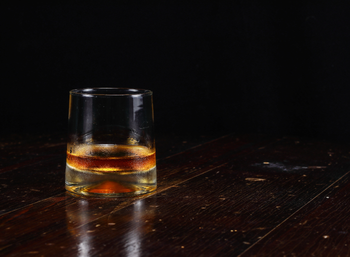 Glass-of-Indian-Whisky-1.jpg