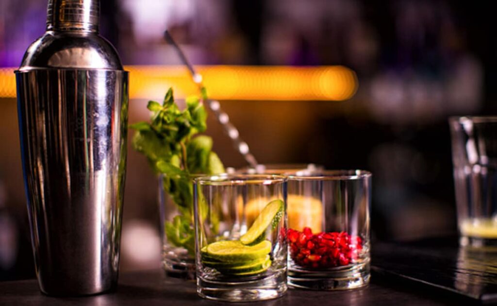 NJ-Black-Boston-Cocktail-Shaker-1024x630.jpg
