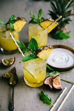 Pineapple-Margarita-Best-Triple-Sec-Cocktails.jpg