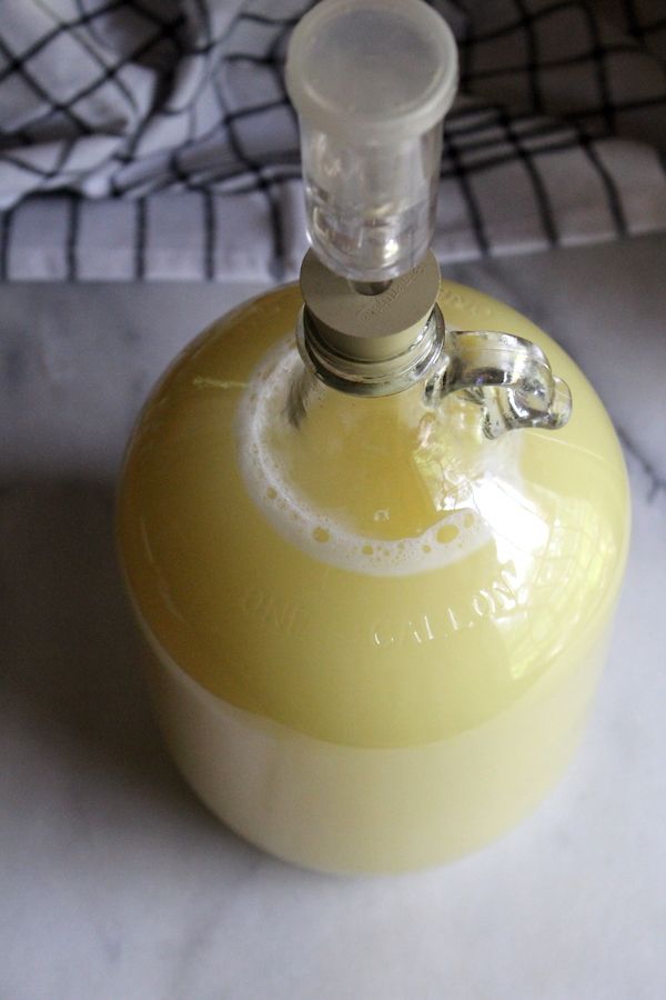 Pineapple-Wine.jpg