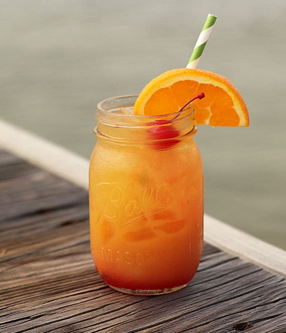 Planters-Punch-Cocktail.png