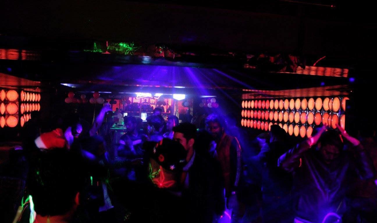 Qb-Lounge-Bar.jpg