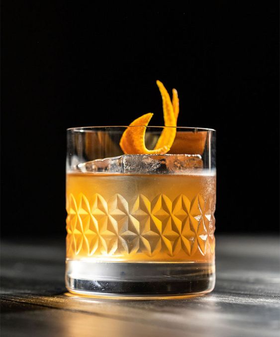 Scotch-Old-Fashioned-Cocktail.jpg
