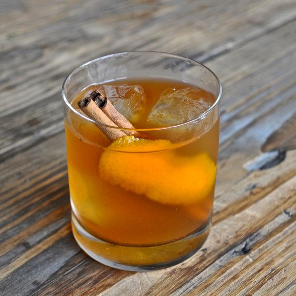 The-Spiced-Rum-Old-Fashioned.jpg