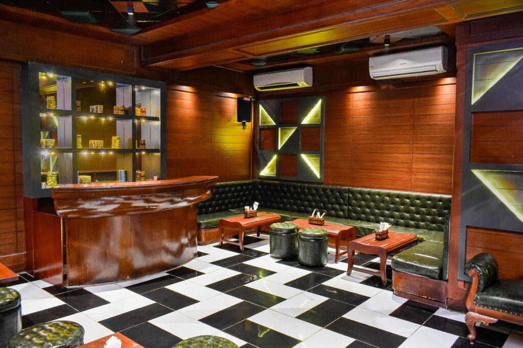 Xrong-Place-Pub-Restaurant-1-1024x683.jpg