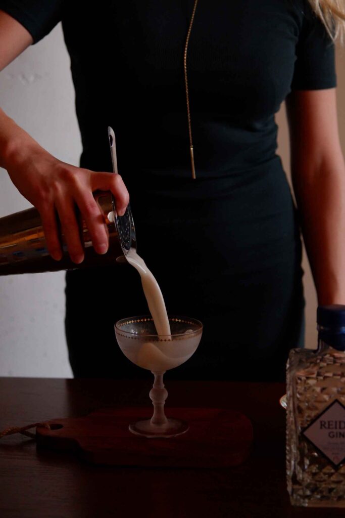 bartending-1-1-683x1024-1.jpg