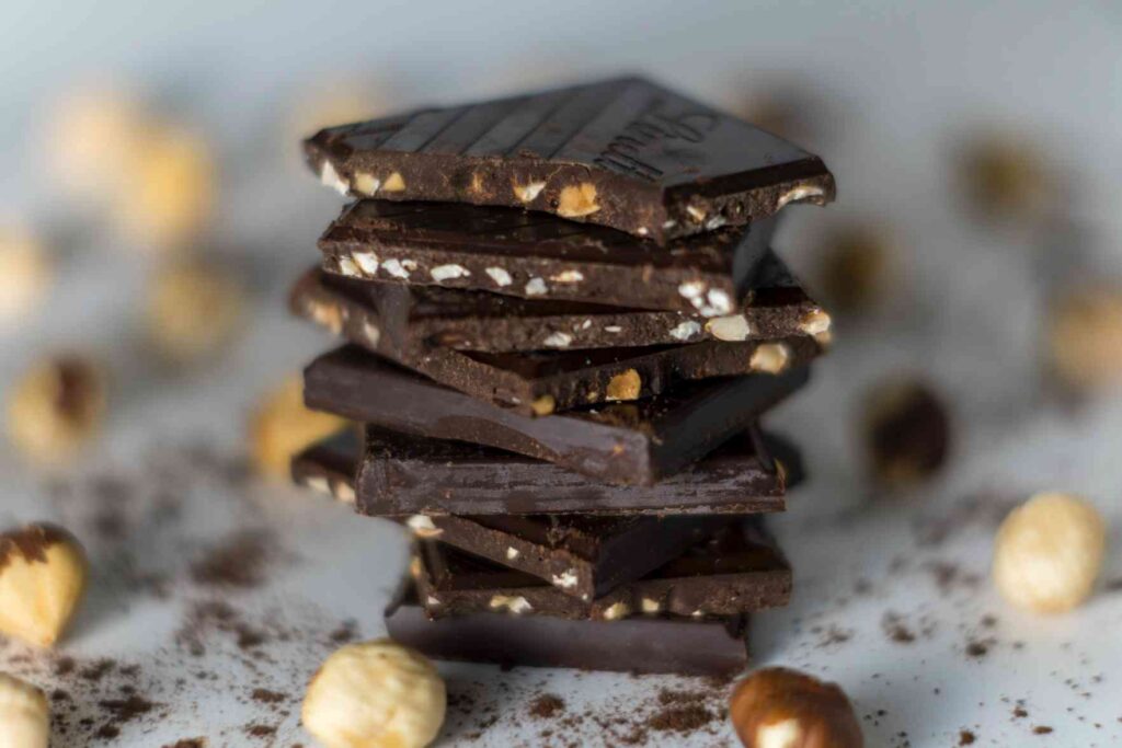 dark-chocolate-and-nuts-1-1024x683.jpg