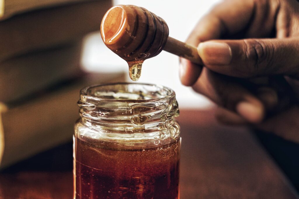 honey-syrup-unsplash-1-1024x683.jpg
